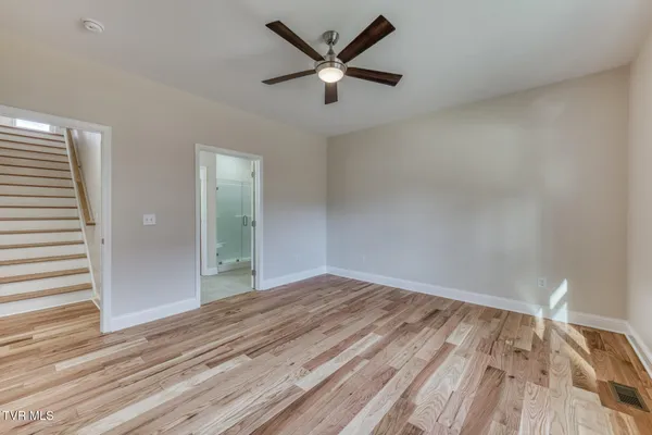 $474,500 | 154 Creek Side Court, Bristol, TN 37620