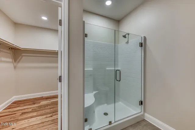 $489,000 | 154 Creek Side Court, Bristol, TN 37620