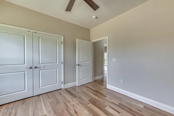 $474,500 | 154 Creek Side Court, Bristol, TN 37620