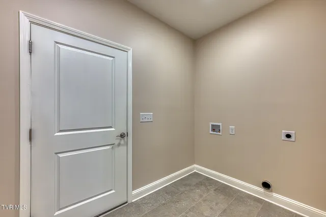 $489,000 | 154 Creek Side Court, Bristol, TN 37620