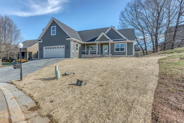 $489,000 | 154 Creek Side Court, Bristol, TN 37620