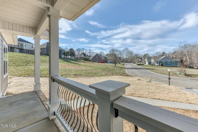 $489,000 | 154 Creek Side Court, Bristol, TN 37620