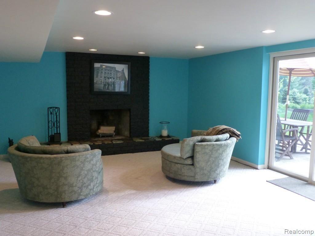 4122 Rohr Road Lake Orion, MI 48359 - Photo 21 of 29 27.jpg
