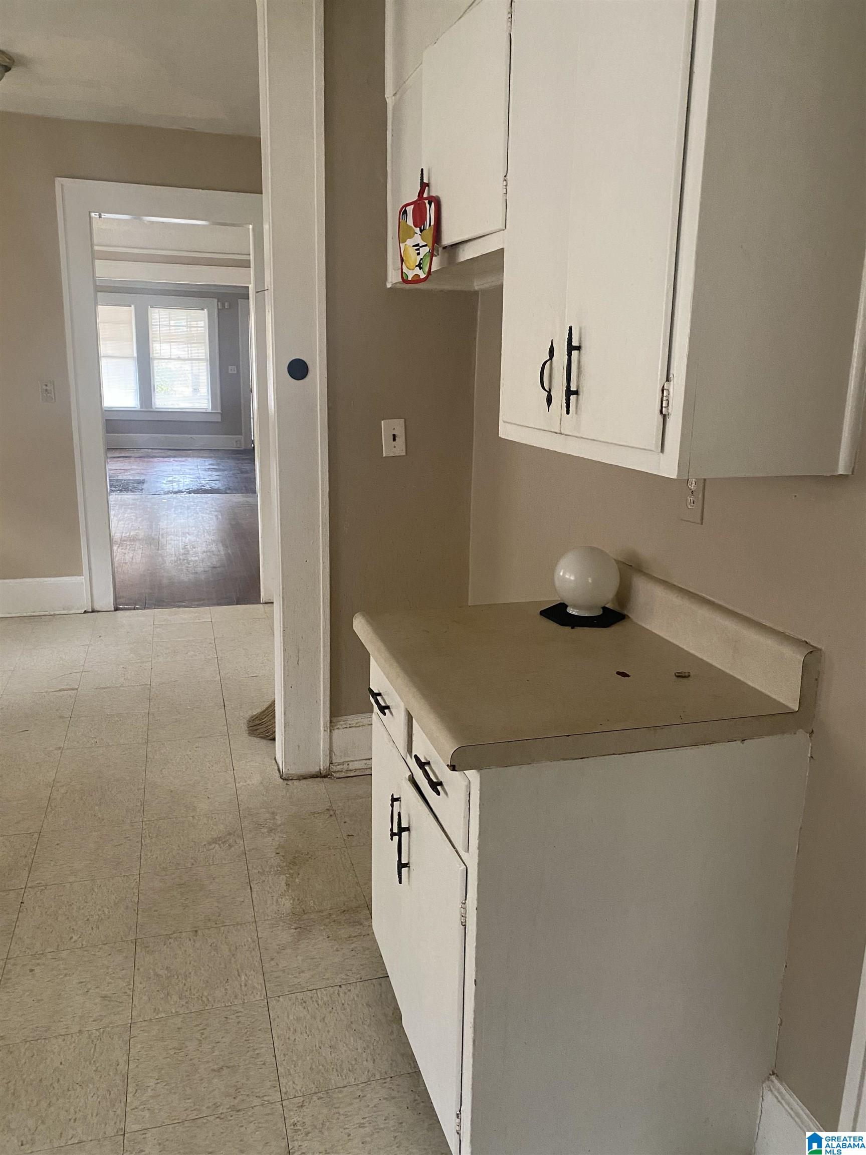 1707 Warrior Road Birmingham, AL 35208 - Photo 5 of 16