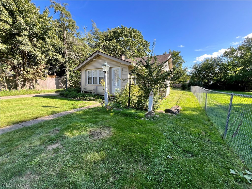 4638 Liberty Road South Euclid, OH 44121 - Photo 2 of 15 Gallery Image 2
