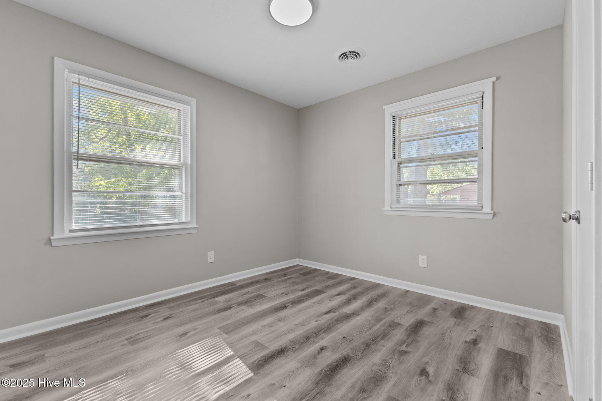 1102 Danbury Road Fayetteville, NC 28311 - Photo 19 of 27 10-web-or-mls-AZ3A0882