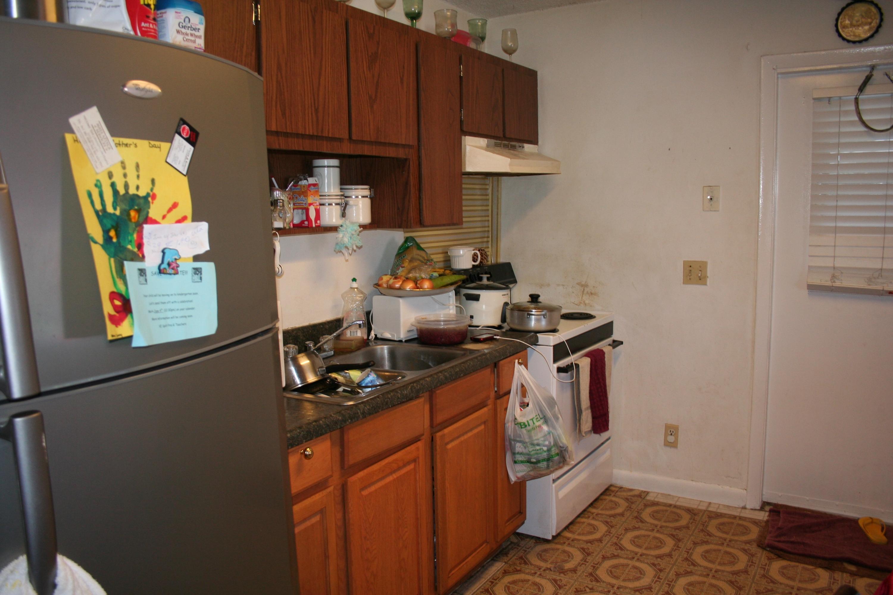 3716 Almar Road Lake Worth, FL 33461 - Photo 5 of 8 KITCHEN