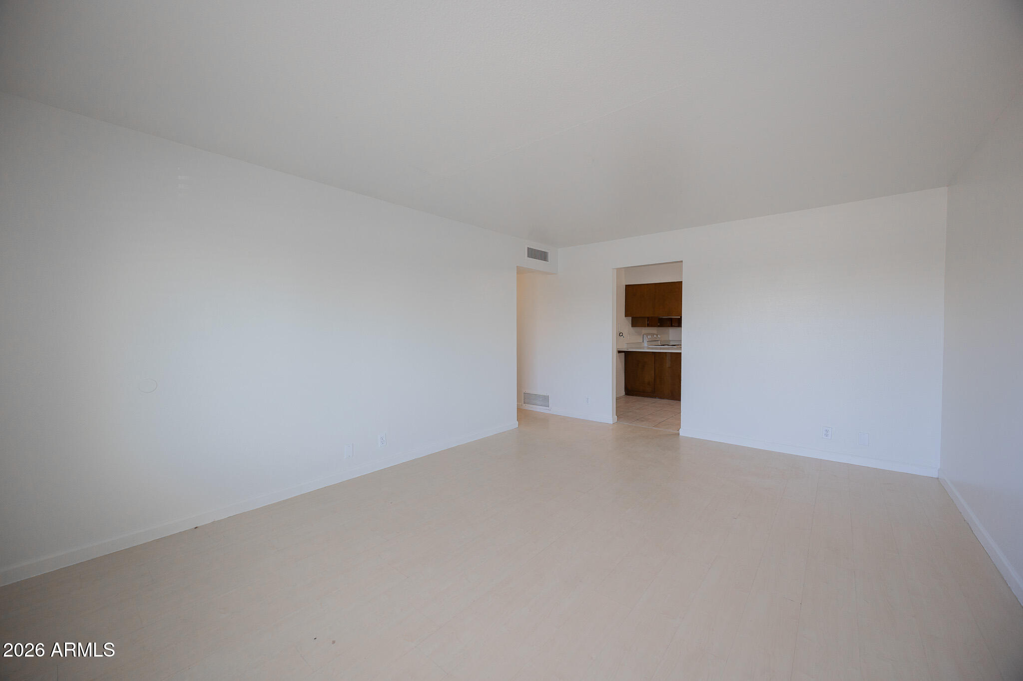617 East Brown Road Mesa, AZ 85203 - Photo 6 of 25