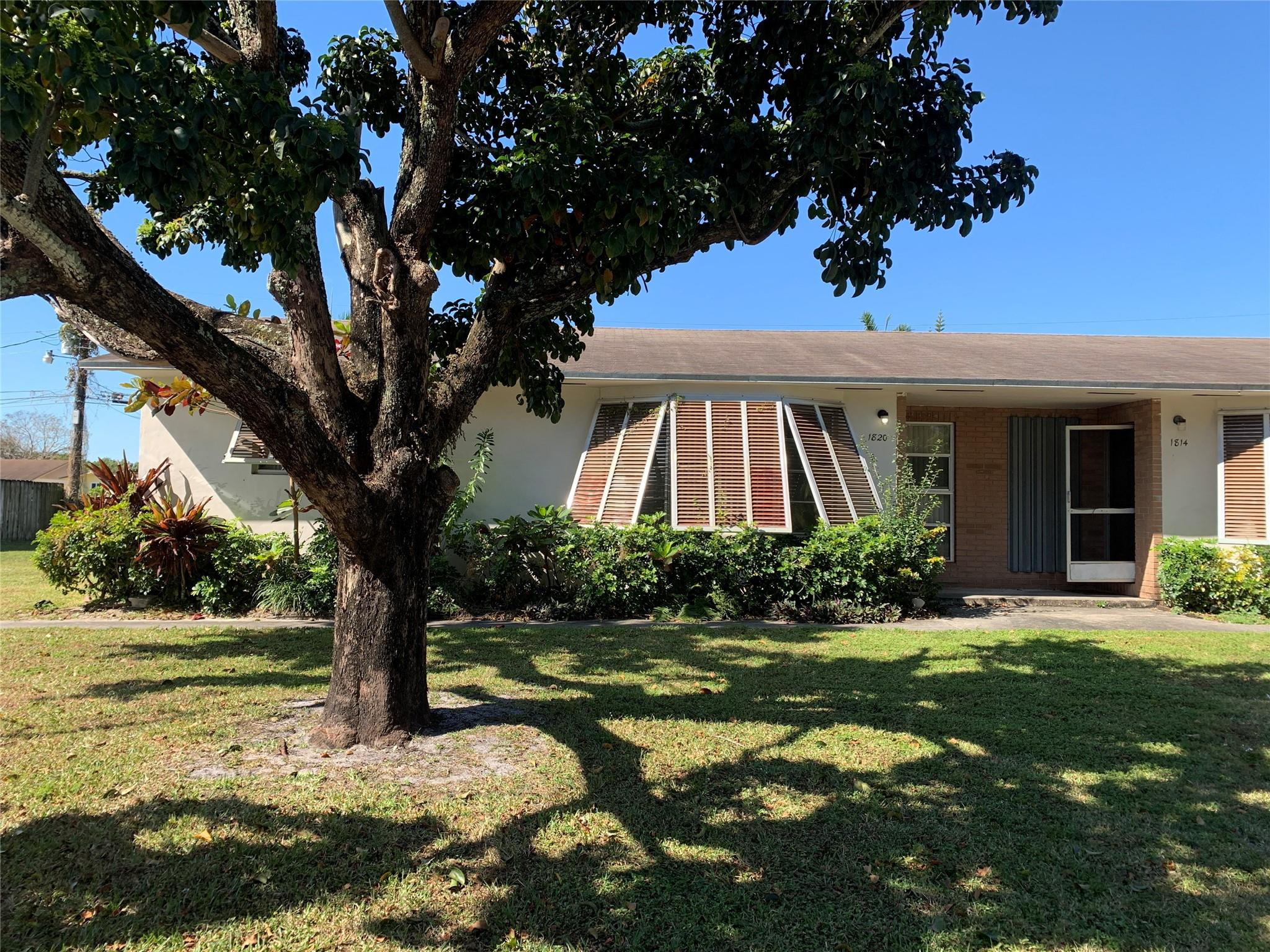 1820 Southwest 96th Terrace Miramar, FL 33025 - Photo 1 of 4 Photo 1