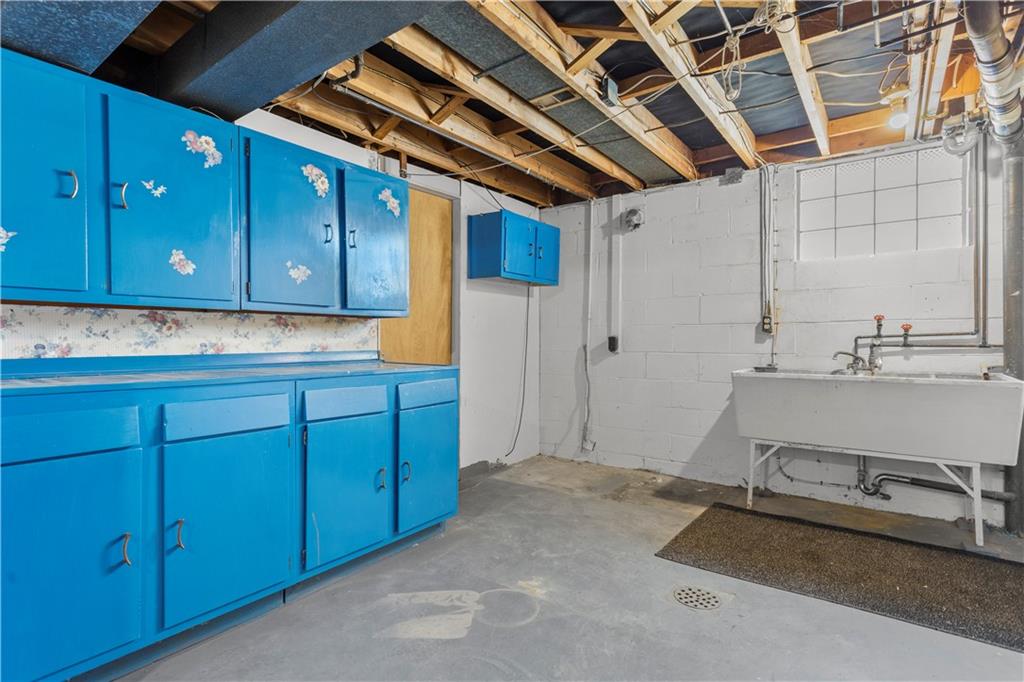 764 5 Pines Road North Huntingdon, PA 15642 - Photo 22 of 25 Gallery Image 22
