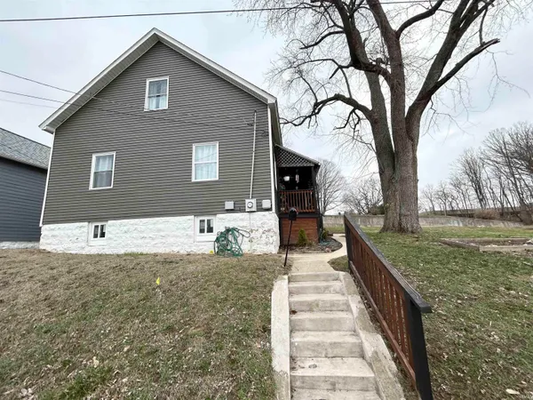 $199,900 | 520 Henry Street, Logansport, IN 46947