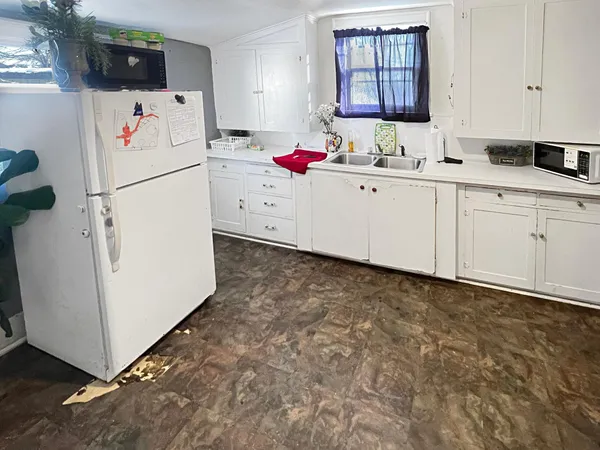 $60,000 | 405 Victoria Street, Fairmont, MN 56031