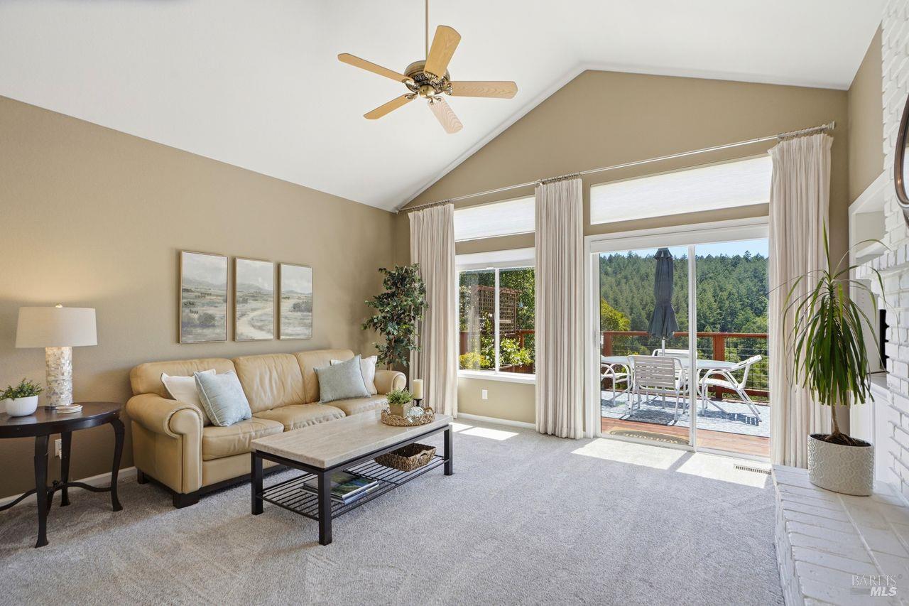 6332 Meadowridge Drive Santa Rosa, CA 95409 - Photo 6 of 36