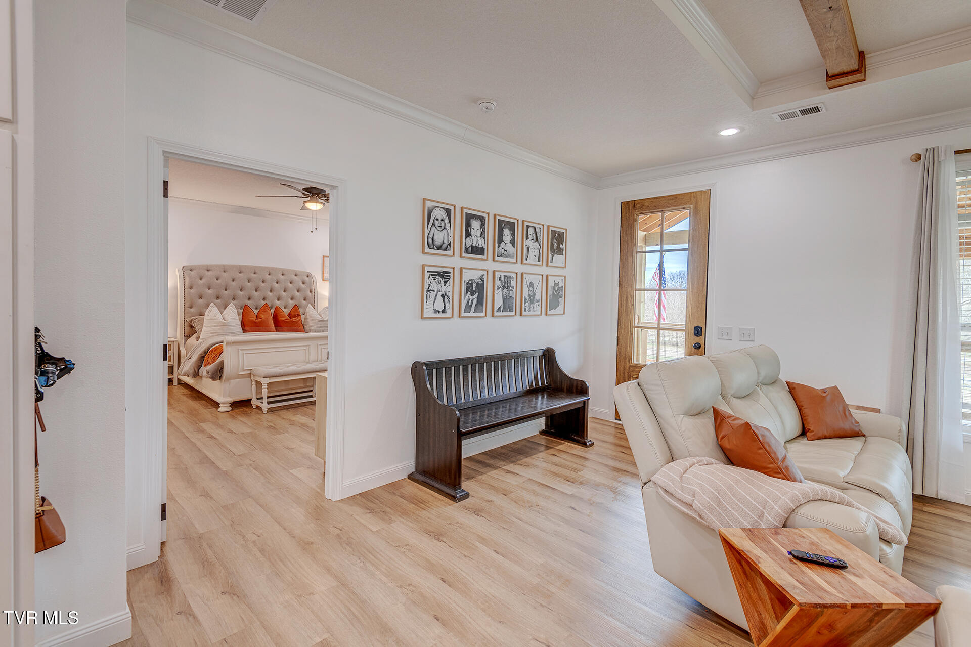 4510 Poplar Springs Road Greeneville, TN 37743 - Photo 22 of 57 D-Neas-4510-Poplar-Springs-Interior-3715