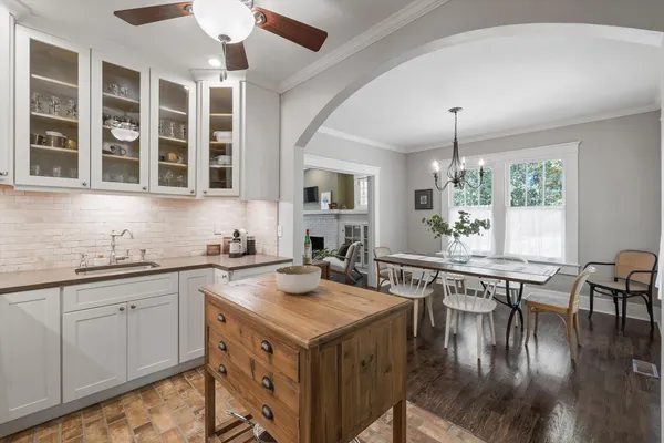 $440,000 | 4202 Tennessee Avenue, Chattanooga, TN 37409