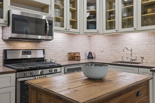 $440,000 | 4202 Tennessee Avenue, Chattanooga, TN 37409