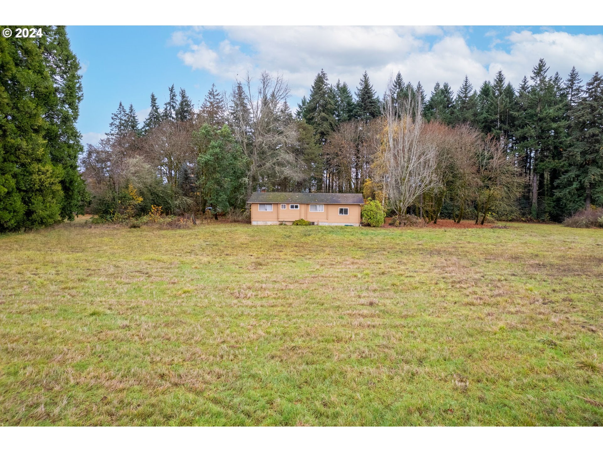 5565 Southwest Kruse Road Wilsonville, OR 97070 - Photo 24 of 28 a view of a lake view