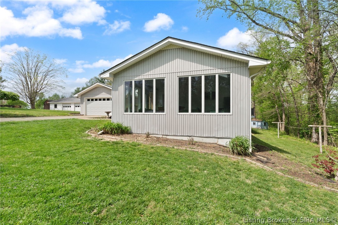 1020 Country Club Road Southeast Corydon, IN 47112 - Photo 13 of 88