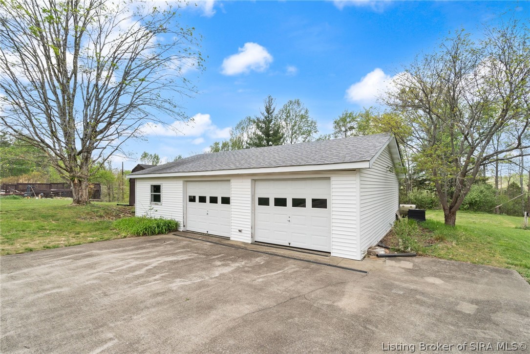 1020 Country Club Road Southeast Corydon, IN 47112 - Photo 15 of 88