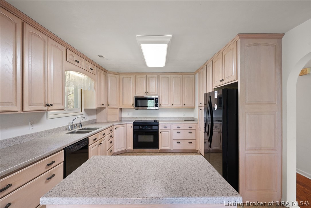 1020 Country Club Road Southeast Corydon, IN 47112 - Photo 4 of 88 Amazing kitchen with plenty of cabinet and counter space