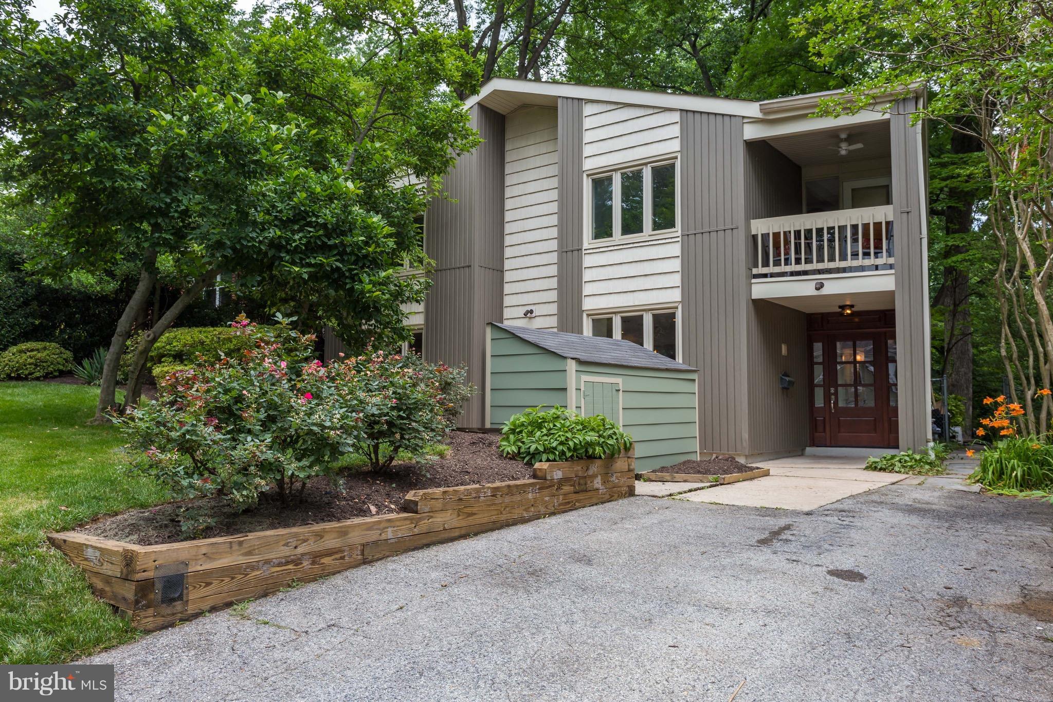 5305 Waneta Road Bethesda, MD 20816 - Photo 30 of 30 Exterior (Front)