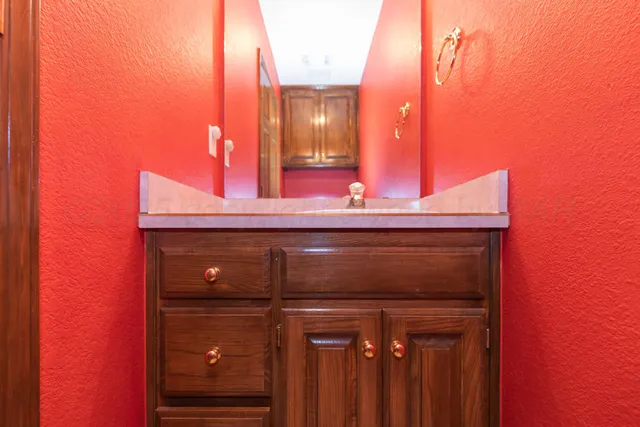 $399,000 | 3440 Tyndale Lane, Amarillo, TX 79118