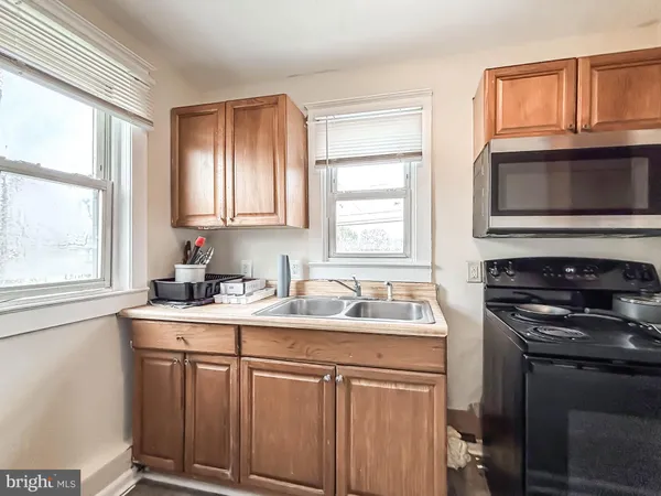 $1,590 | 5200 Ballman Avenue, Unit 3, Baltimore, MD 21225