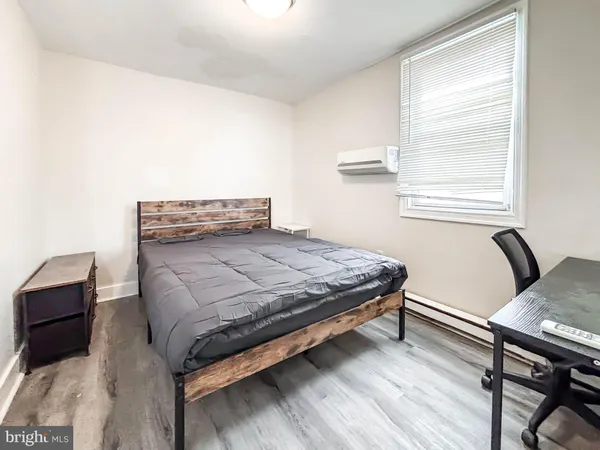 $1,590 | 5200 Ballman Avenue, Unit 3, Baltimore, MD 21225