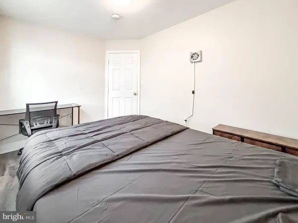 $1,590 | 5200 Ballman Avenue, Unit 3, Baltimore, MD 21225