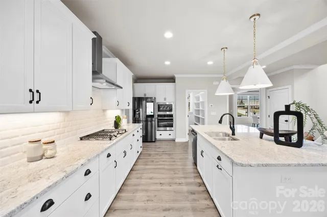 $875,000 | 616 Heartland Avenue Northeast, Concord, NC 28025