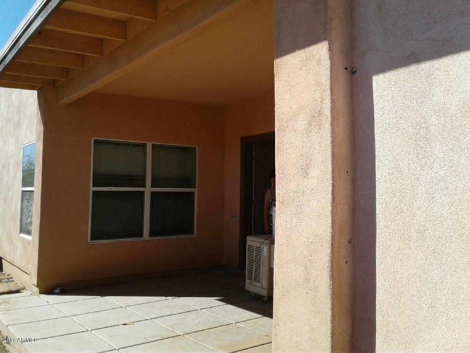 2756 East Chipman Road Phoenix, AZ 85040 - Photo 5 of 16 Chipman 3