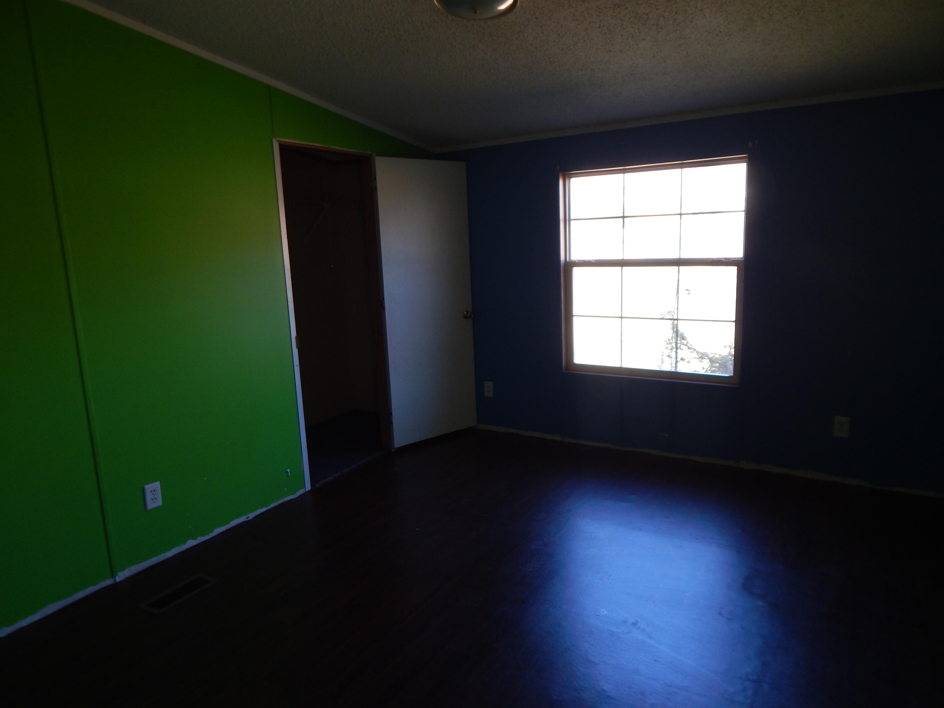4003 Clouds Road New Tazewell, TN 37825 - Photo 14 of 16 031