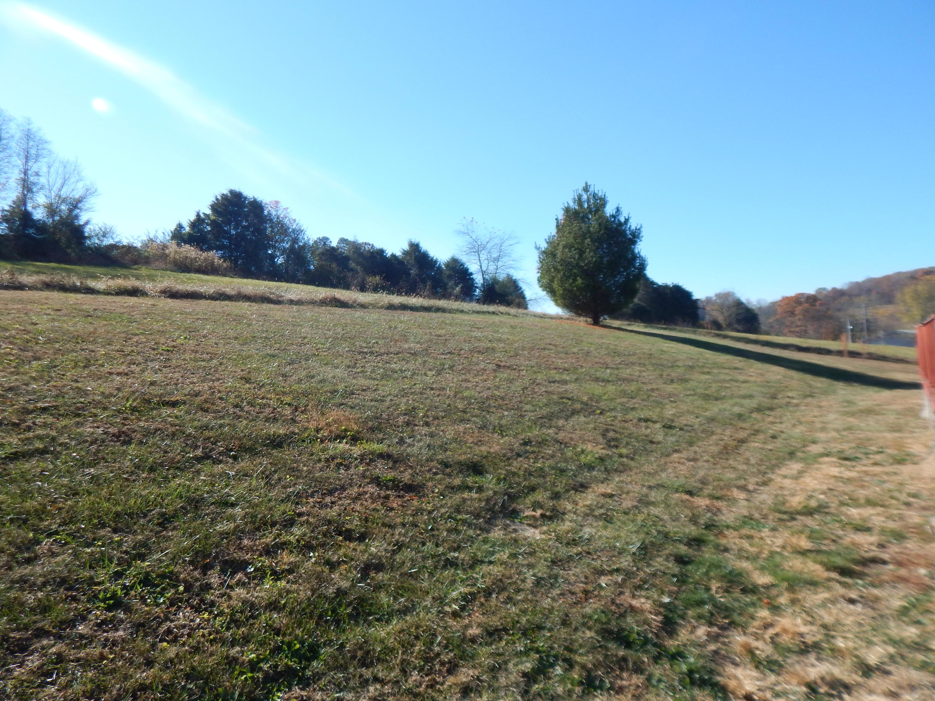 4003 Clouds Road New Tazewell, TN 37825 - Photo 8 of 16 020