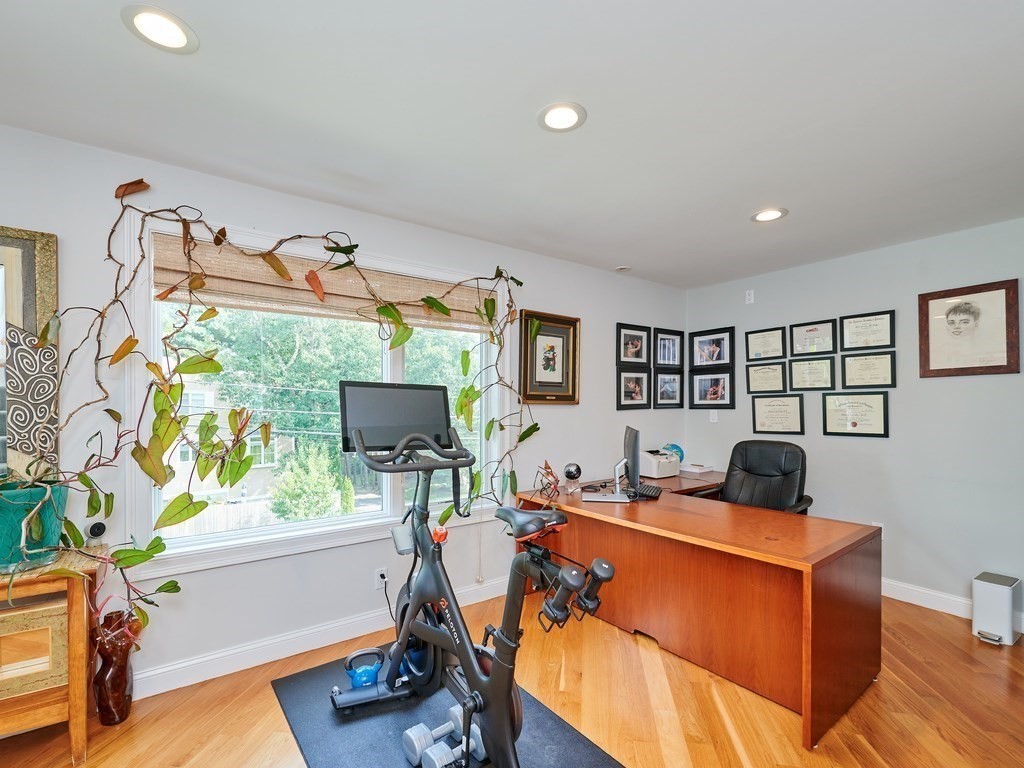 3 Tanglewood Road, Unit 3 Newton, MA 02459 - Photo 17 of 34