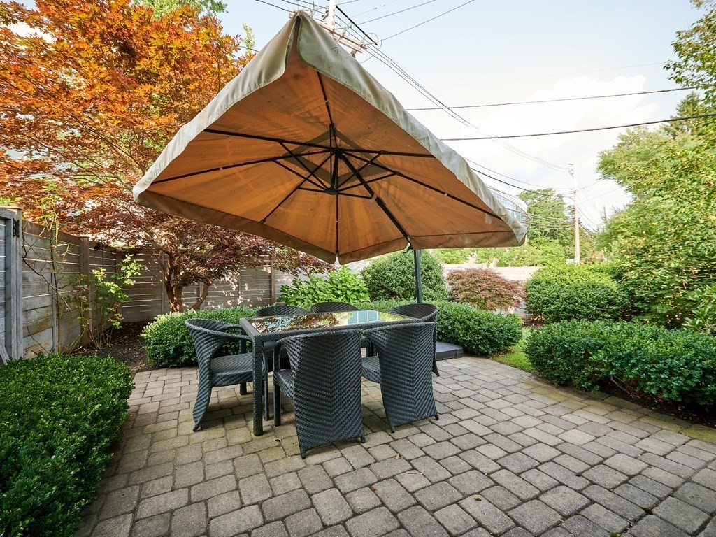 3 Tanglewood Road, Unit 3 Newton, MA 02459 - Photo 30 of 34