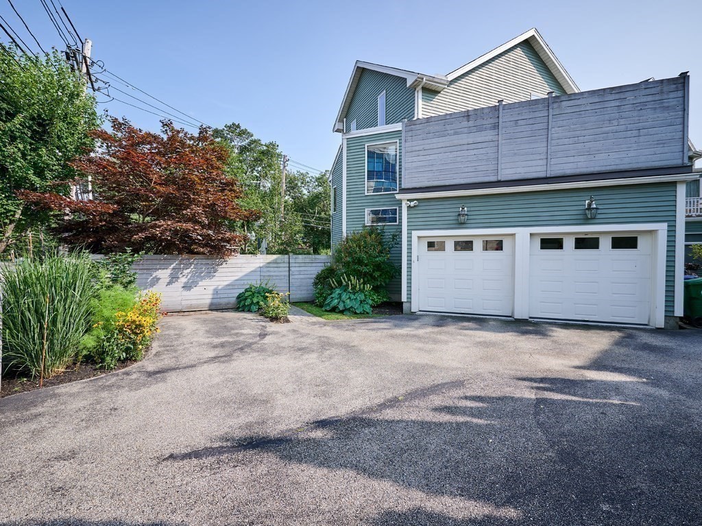 3 Tanglewood Road, Unit 3 Newton, MA 02459 - Photo 32 of 34