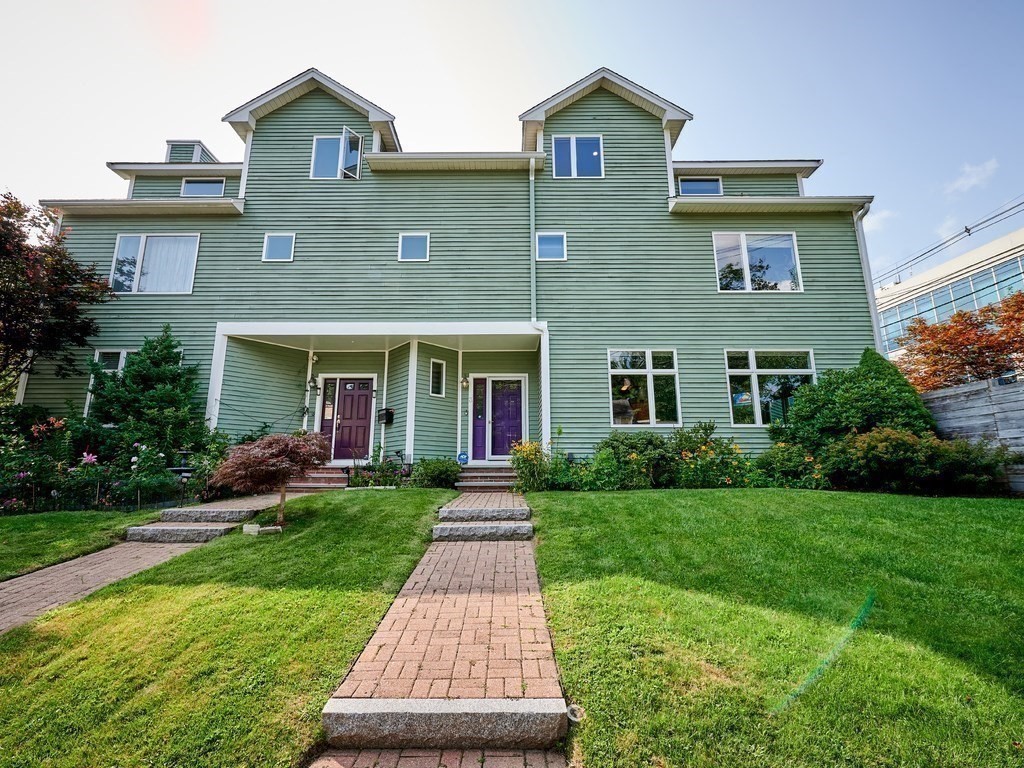 3 Tanglewood Road, Unit 3 Newton, MA 02459 - Photo 33 of 34