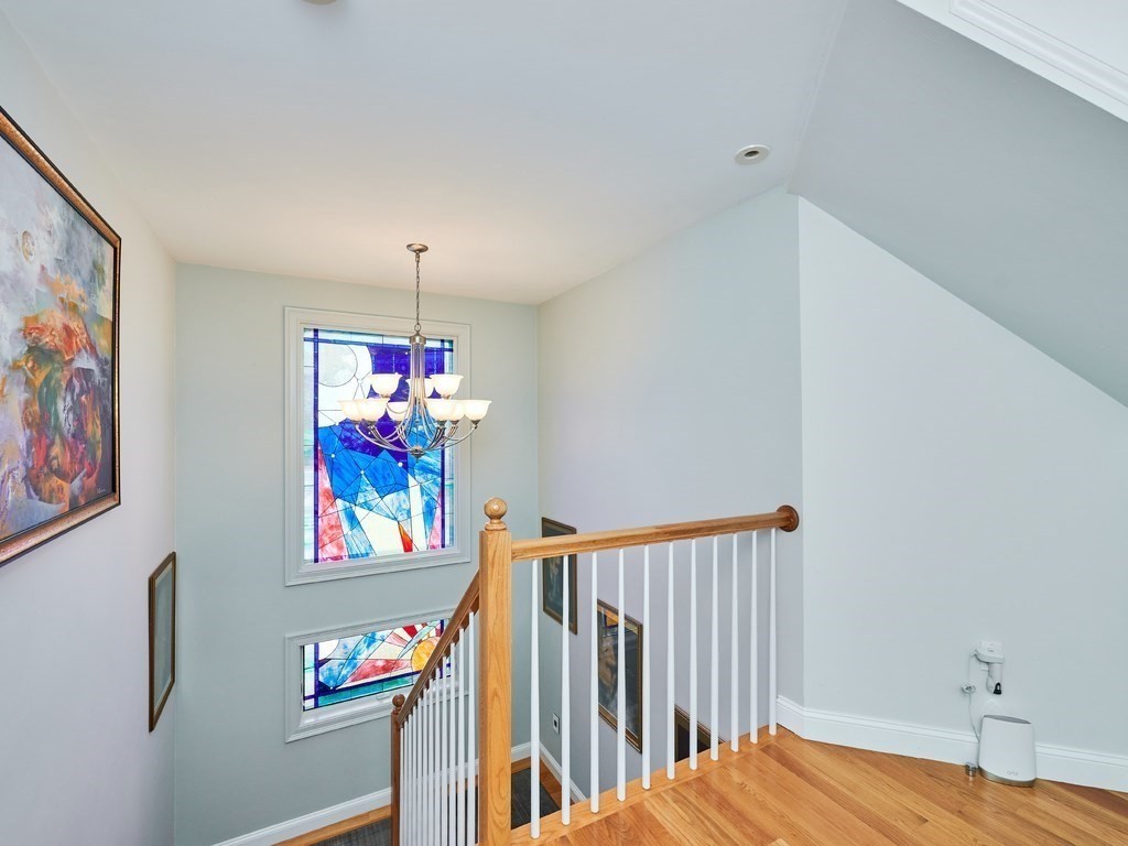3 Tanglewood Road, Unit 3 Newton, MA 02459 - Photo 10 of 34