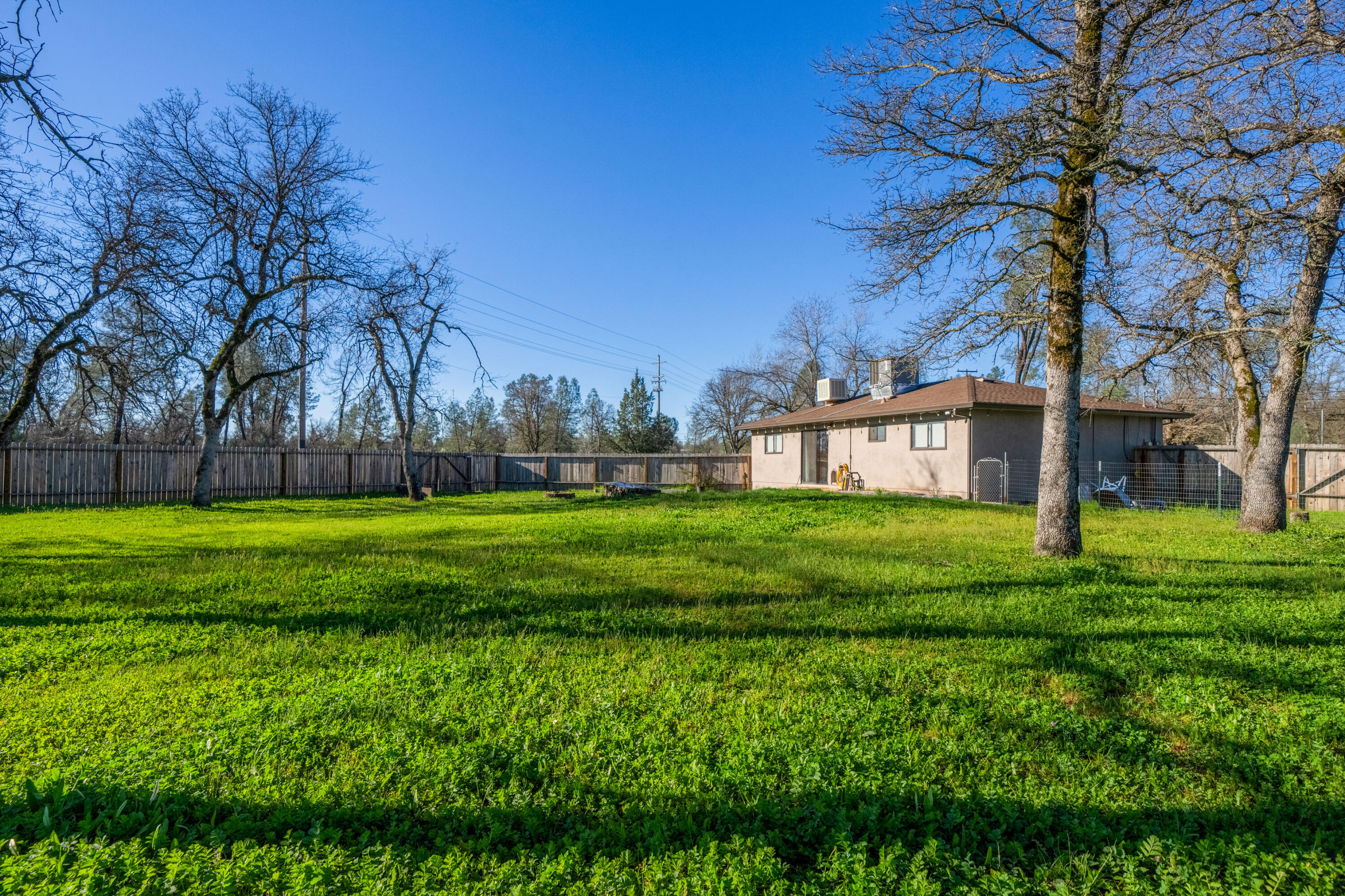 12161 Randolph Road Redding, CA 96003 - Photo 22 of 37 IMG-22