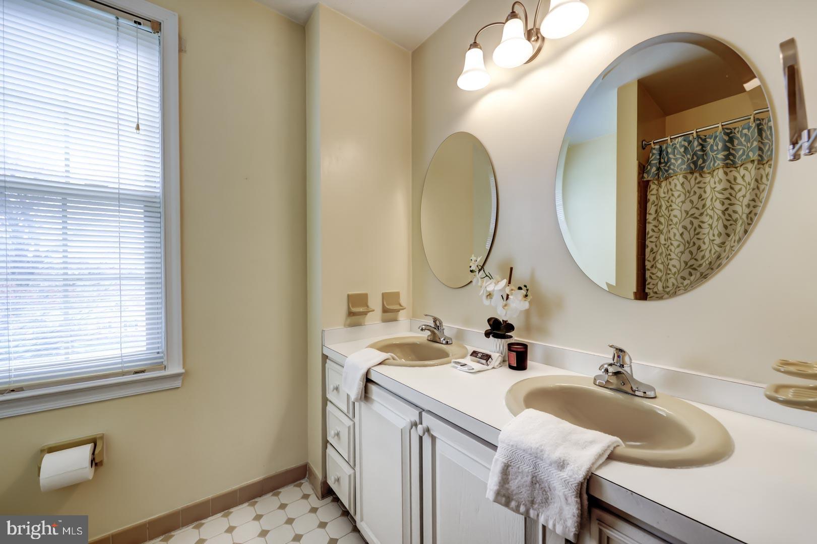 1030 Beaumont Road Berwyn, PA 19312 - Photo 22 of 25