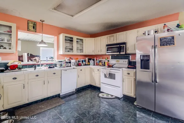 $159,000 | 9109 Betsy Ross Street, Moss Point, MS 39562