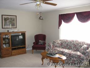 55 Prairie Trail Athens, IL 62613 - Photo 3 of 8 Gallery Image 3