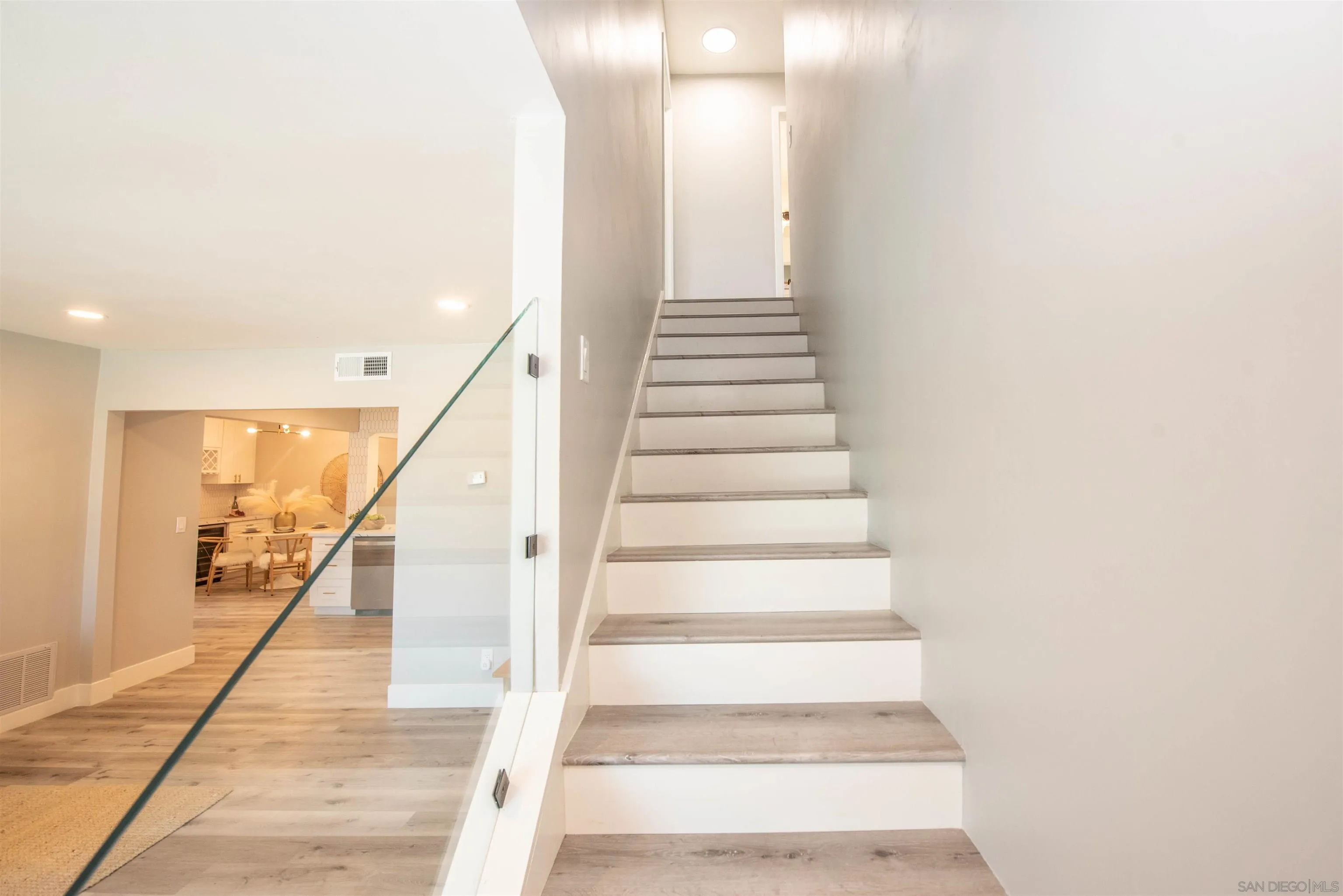 101 Monroe Street Oceanside, CA 92057 - Photo 26 of 40 a view of entryway