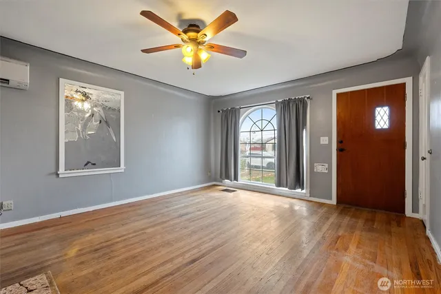 $299,000 | 123 F Street Northeast, Ephrata, WA 98823