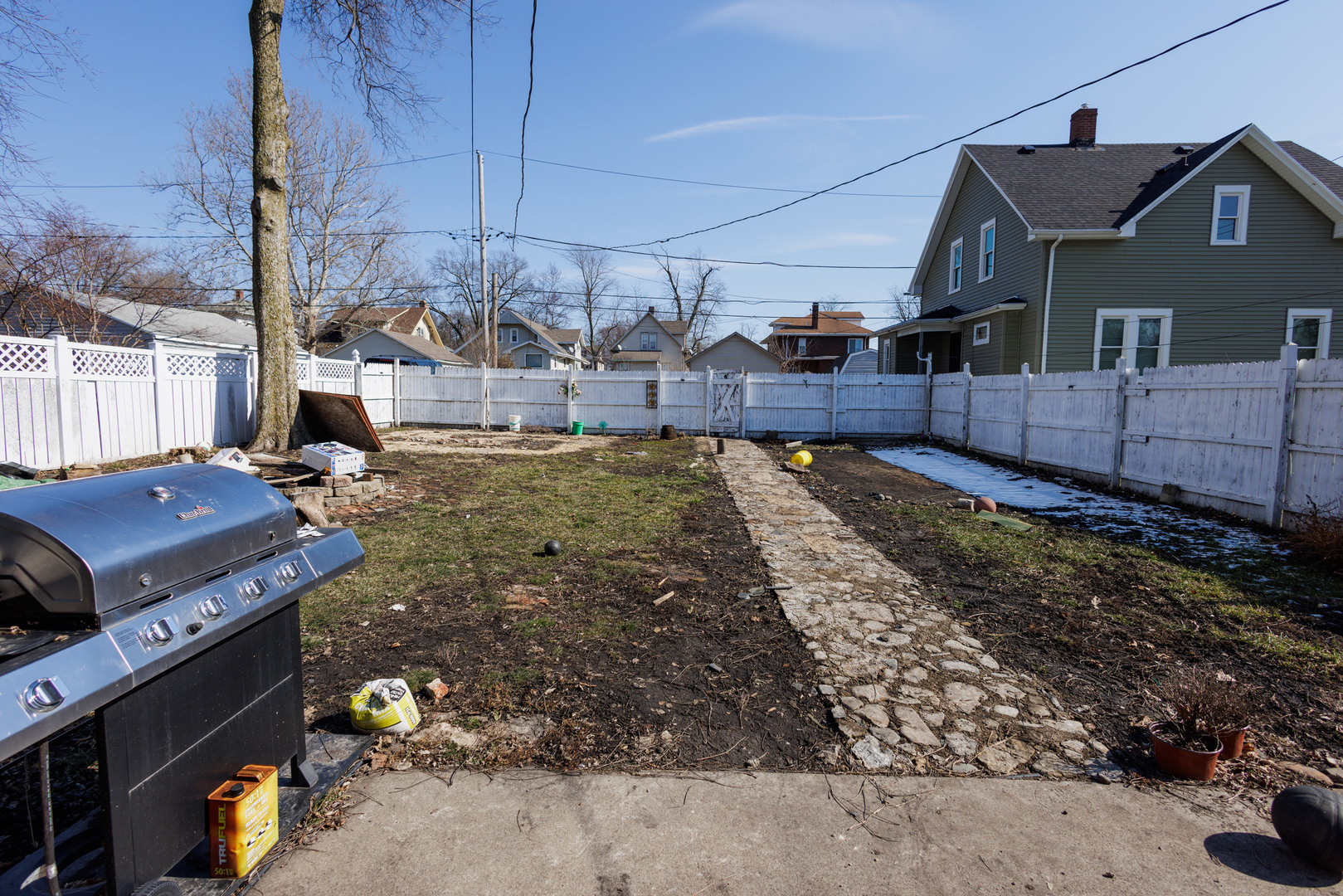 378 South Evergreen Avenue Kankakee, IL 60901 - Photo 24 of 26 a view of a house with a yard