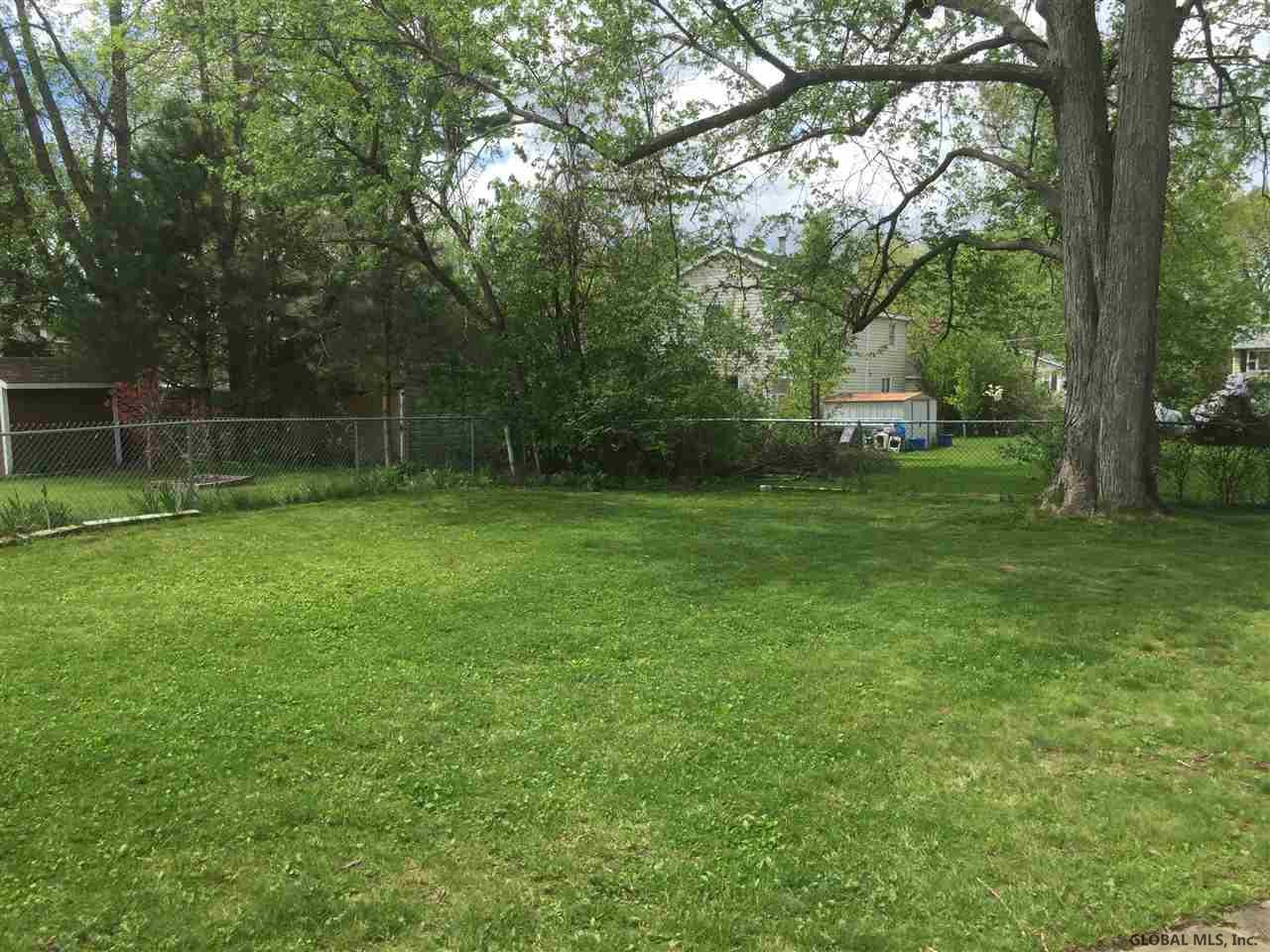 17 Lansing Road South Schenectady, NY 12304 - Photo 14 of 15 Photo 14