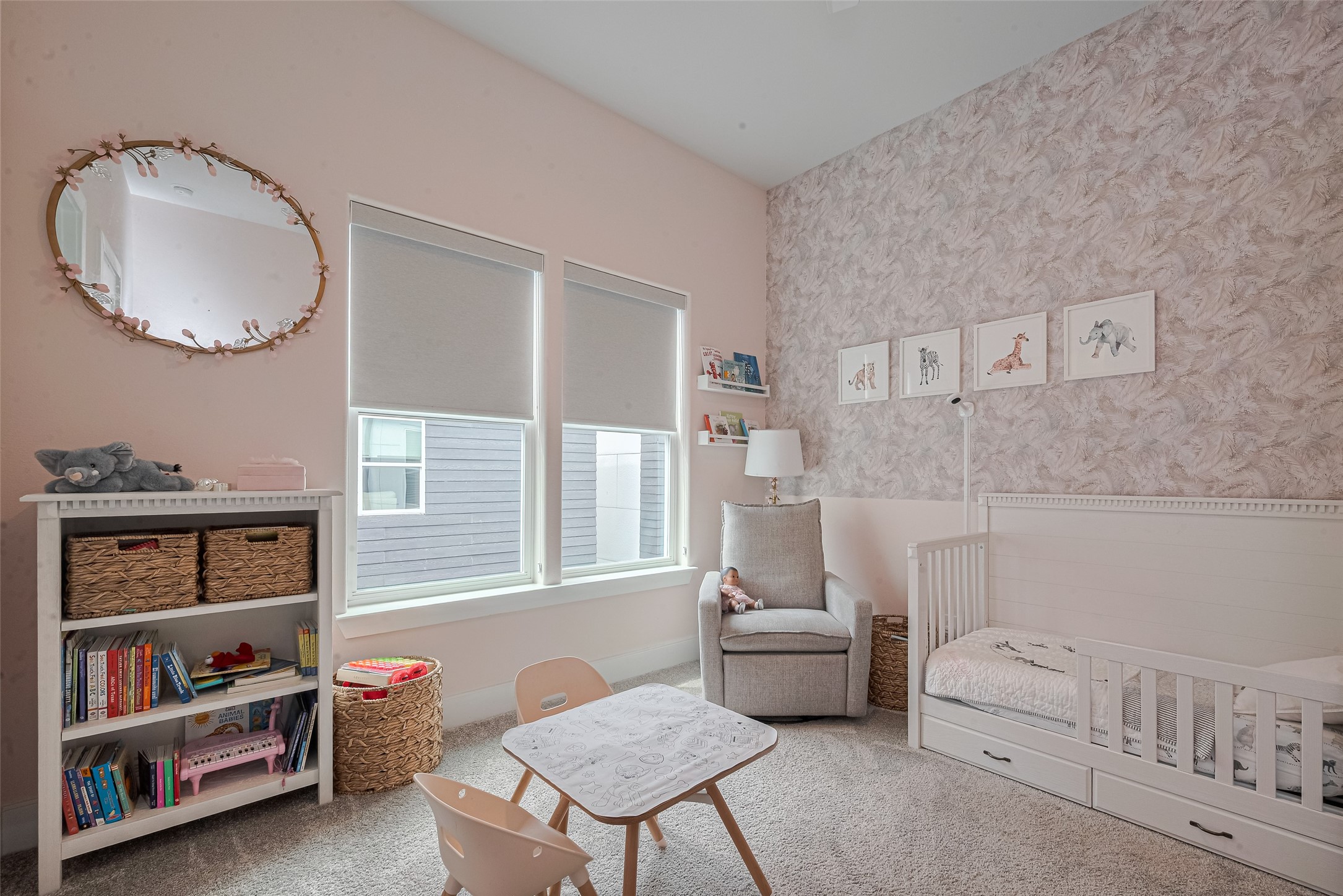 2608 Rusk Street Houston, TX 77003 - Photo 22 of 44 a living room with furniture and a window