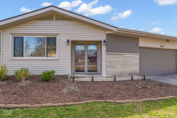 $315,000 | 7695 Burns Drive, Brownsburg, IN 46112