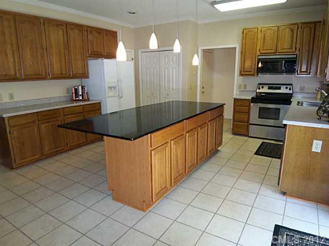 368 Oak Tree Road Mooresville, NC 28117 - Photo 7 of 16 Gallery Image 7