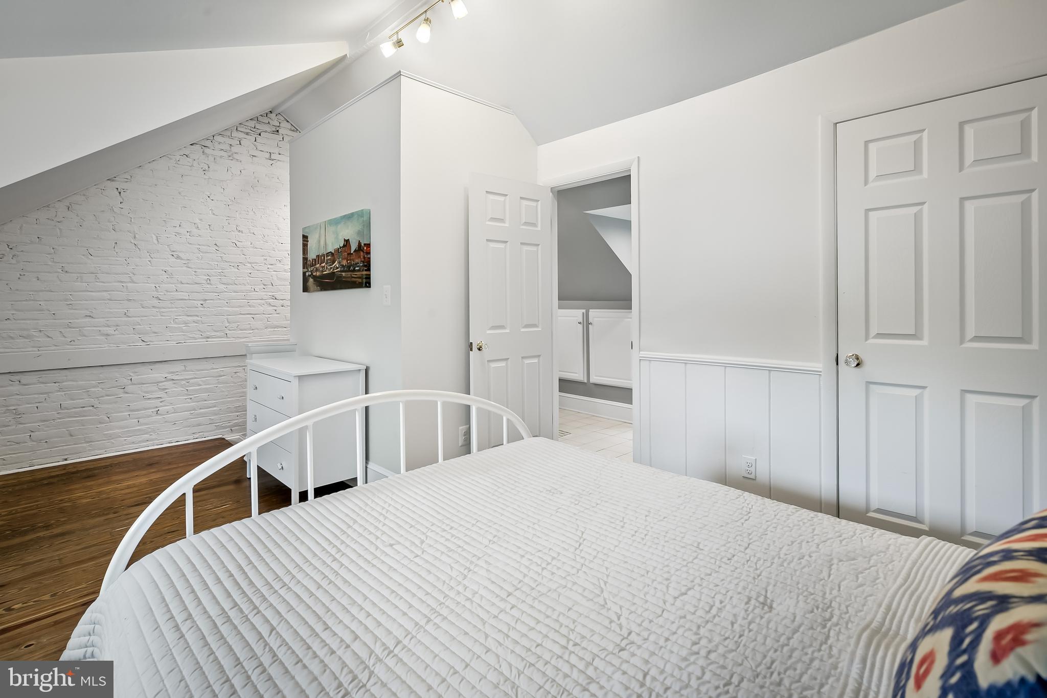 207 Hopkins Road Baltimore, MD 21212 - Photo 30 of 52